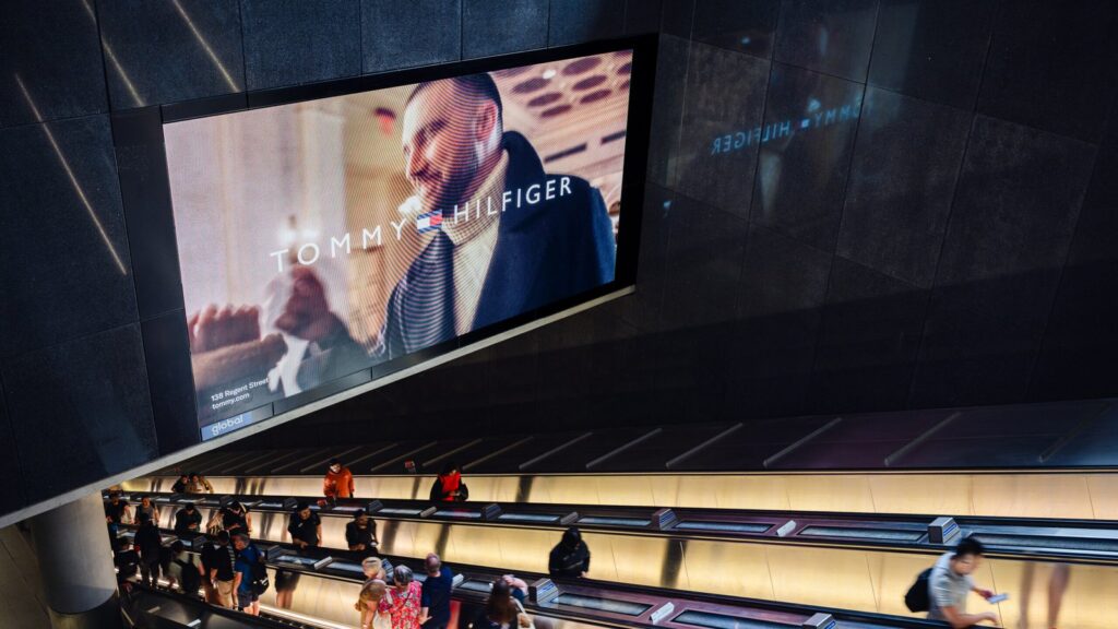 Tube Advertising London: 2026 Costs & Buyer’s Guide